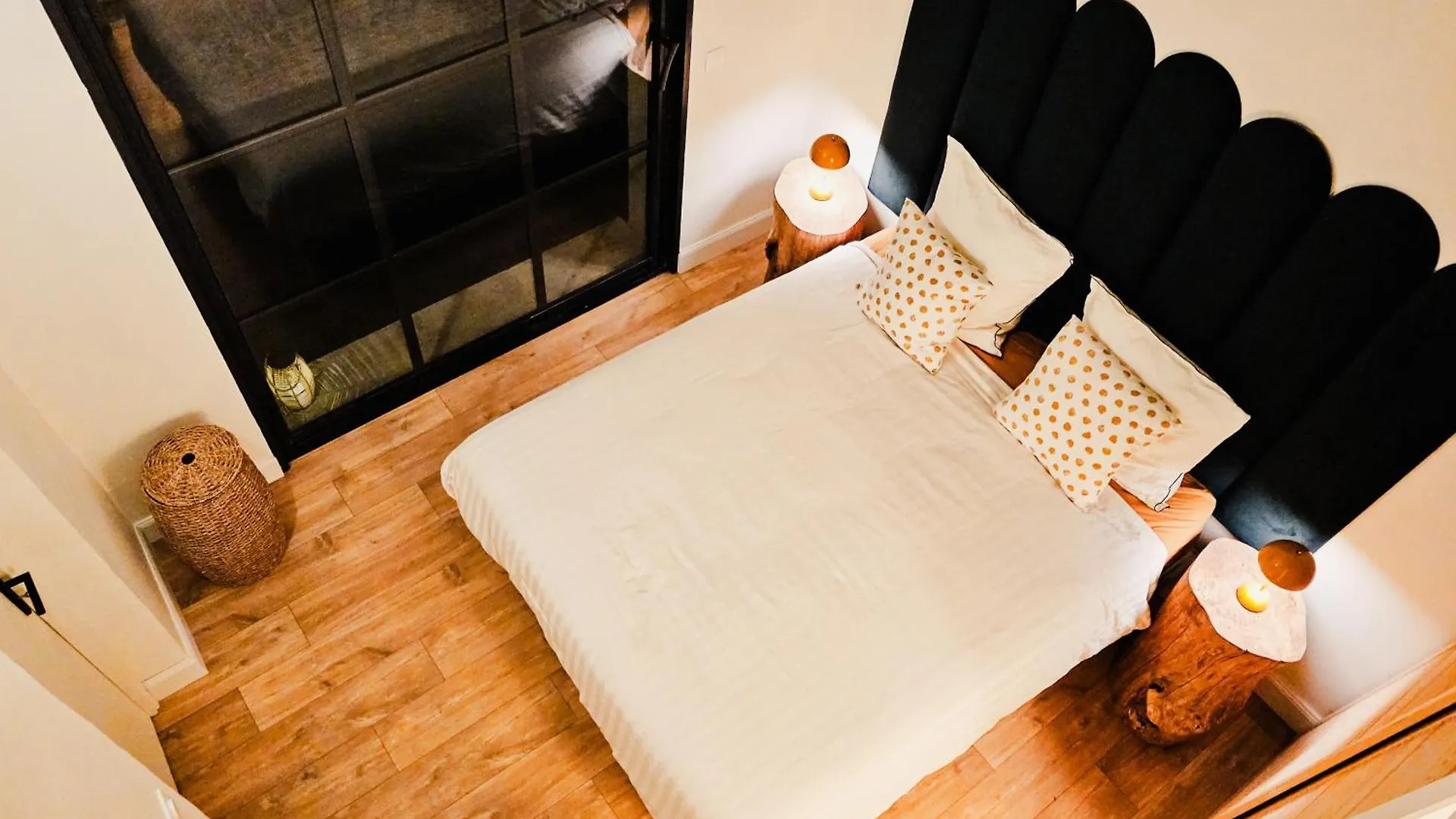 L'Hotel Des Oiseaux Les Baux-de-Provence Guest house