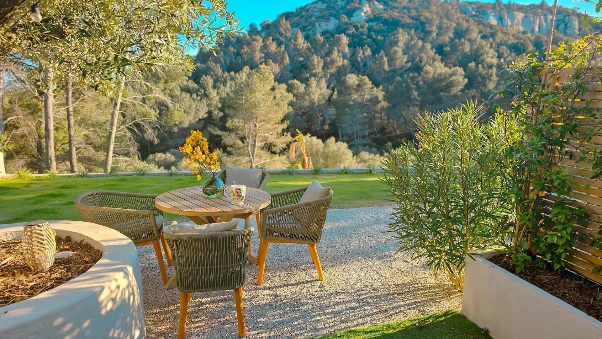 Guest house L'Hotel Des Oiseaux Les Baux-de-Provence